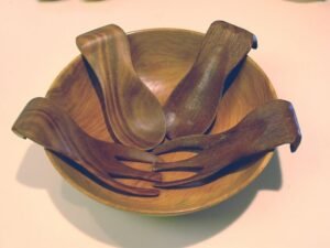 Eucalyptus Salad Bowl w/carved tongs, 12 Dia